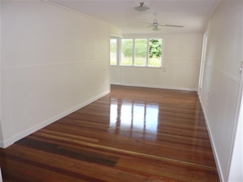 24 Randall Road, Wynnum West QLD 4178