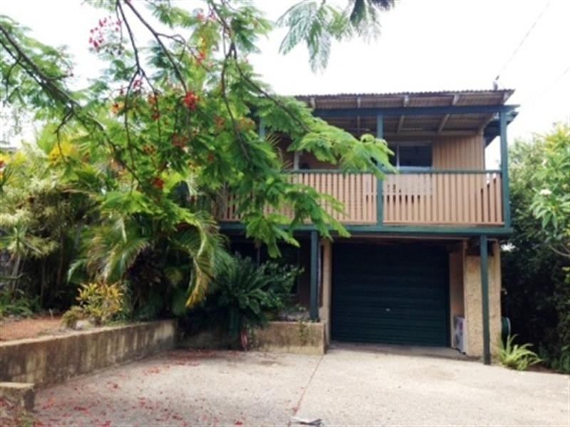 11 Arakurta Street, Lota QLD 4179