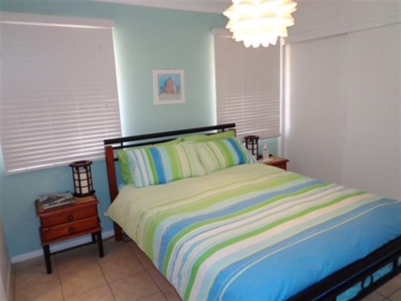 25 Macleay Crescent, Tingalpa QLD 4173