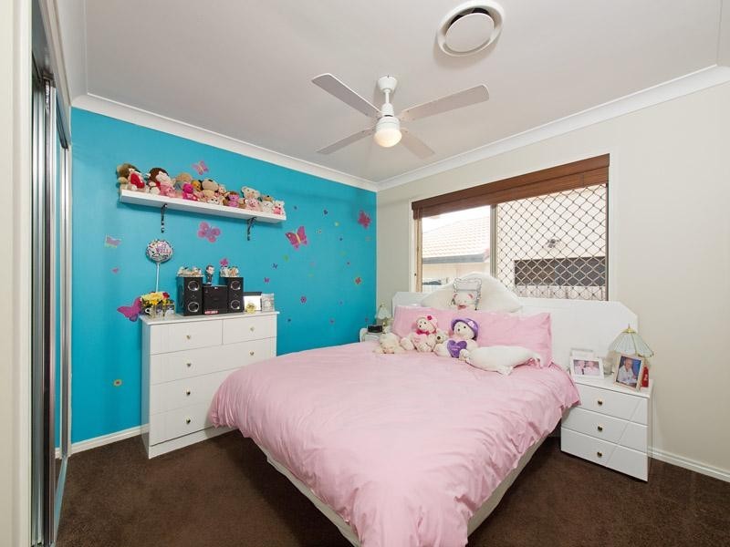 53 Senden Crescent, Manly West QLD 4179