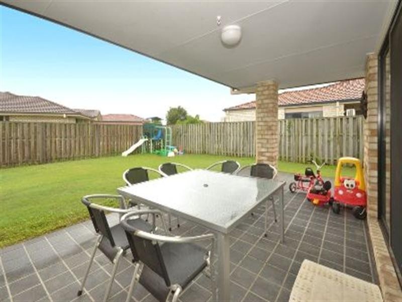 3 Sugargum Close, Bracken Ridge QLD 4017