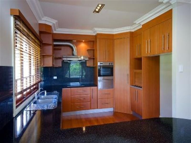 80 Bridgewater Street, Morningside QLD 4170