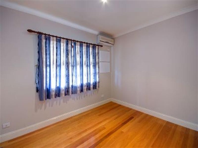 80 Bridgewater Street, Morningside QLD 4170