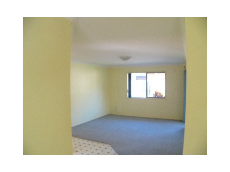 24 Glenwood Place, Wynnum West QLD 4178