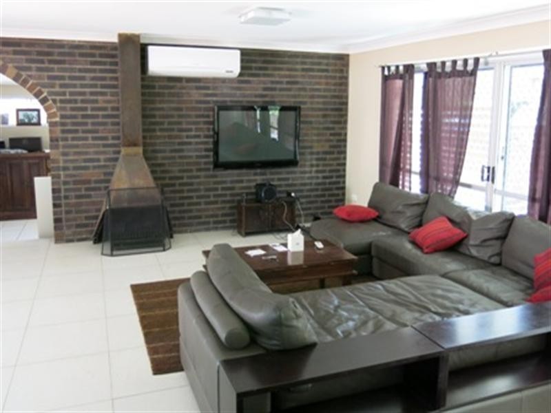 47 Boundary Street, Tingalpa QLD 4173