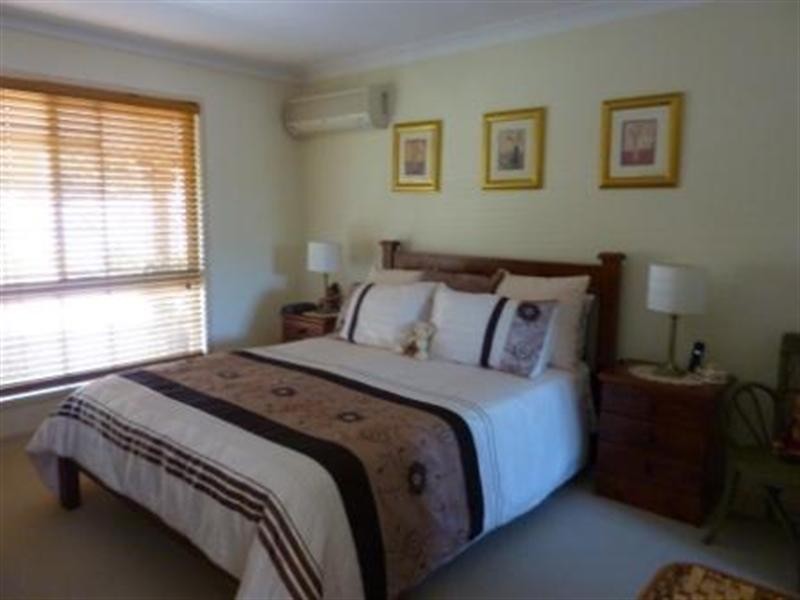 17 Radstock Place, Tingalpa QLD 4173