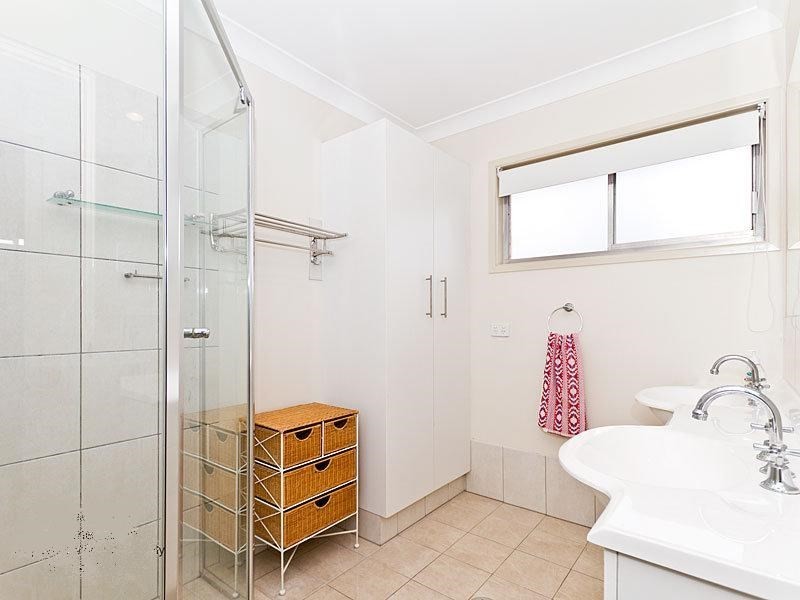 66 Starkey Street, Wellington Point QLD 4160