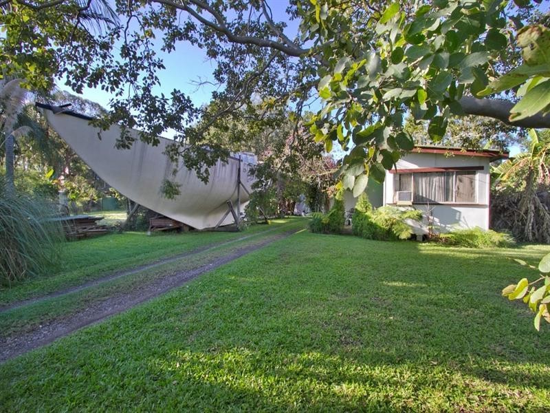 342 HEMMANT and TINGALPA Road, Hemmant QLD 4174