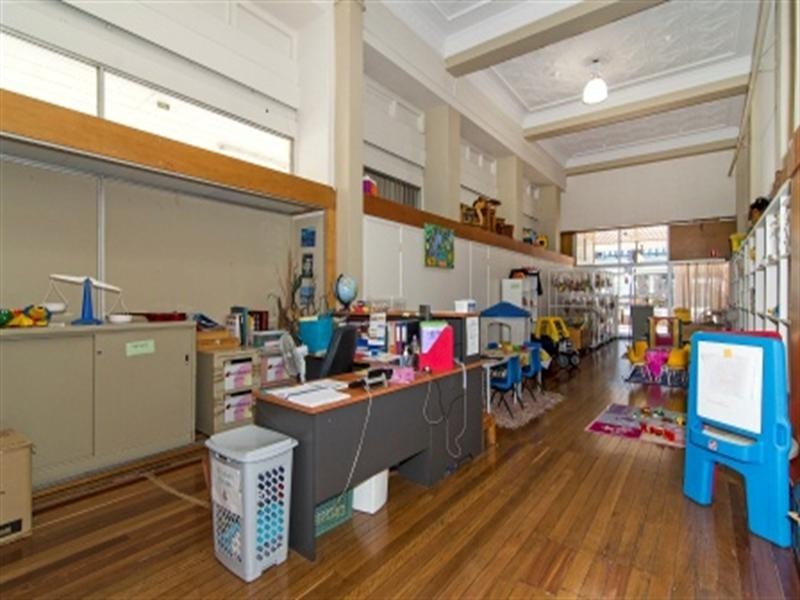 Grd Flr 353 Ruthven Street, Toowoomba City QLD 4350