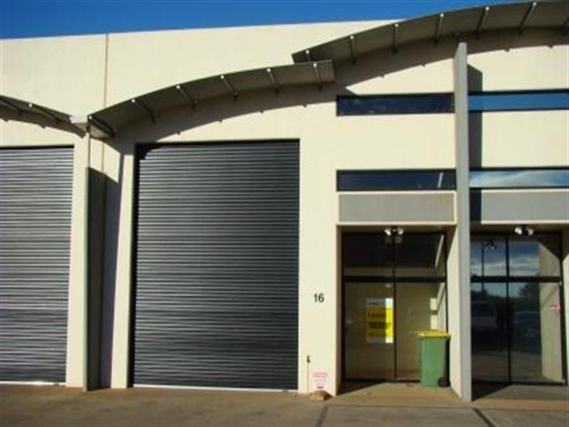 Unit 16/11-15 Gardner Court, Wilsonton QLD 4350