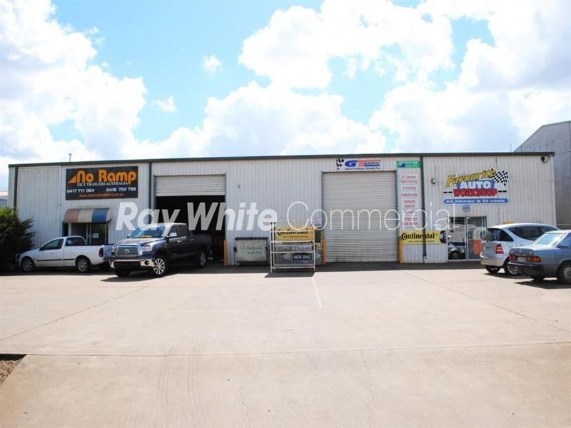 27 Mansell Street, Wilsonton QLD 4350