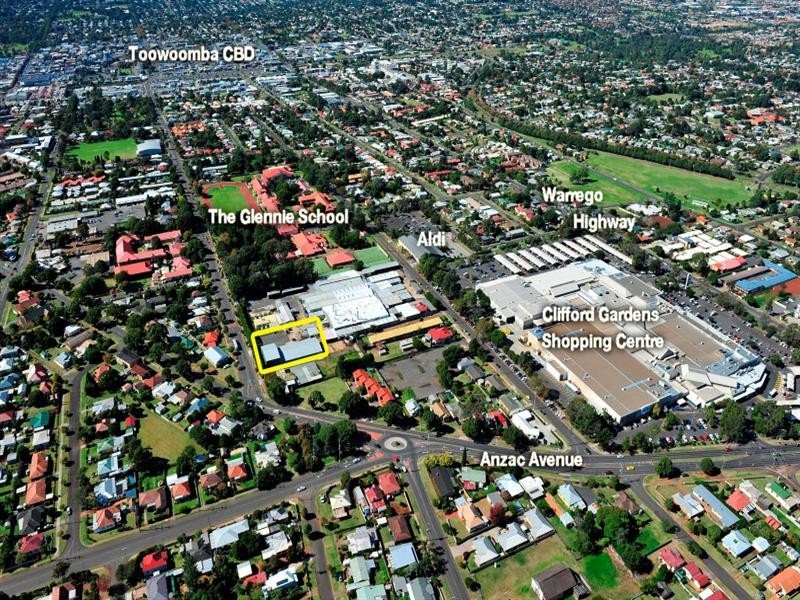 264 Herries Street, Newtown QLD 4350