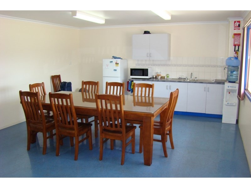 Bays 1-3, 12 Rocla Court, Glenvale QLD 4350