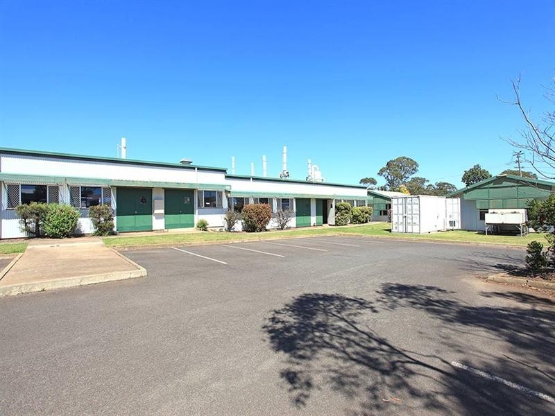 212-214 McDougall Street, Wilsonton QLD 4350