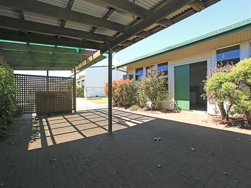 212-214 McDougall Street, Wilsonton QLD 4350