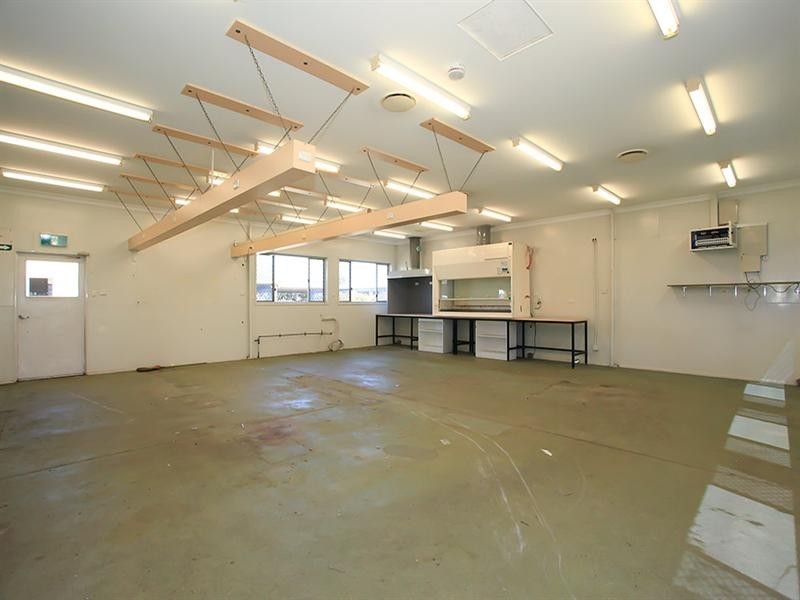 212-214 McDougall Street, Wilsonton QLD 4350