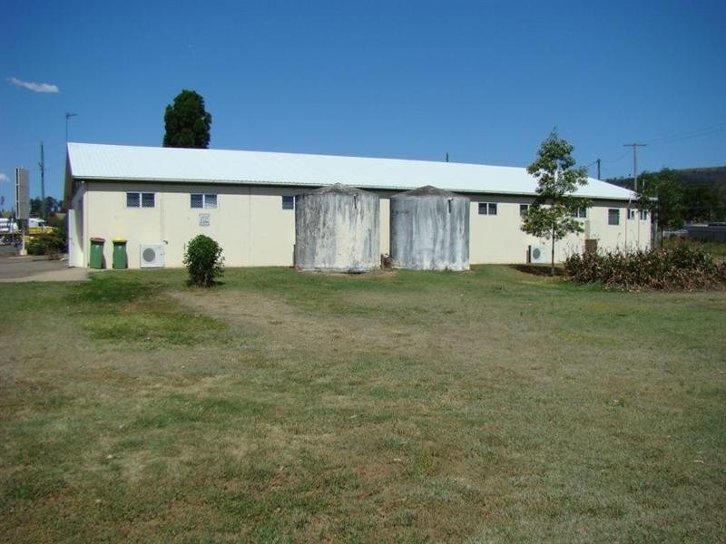 8506 Warrego Highway, Withcott QLD 4352