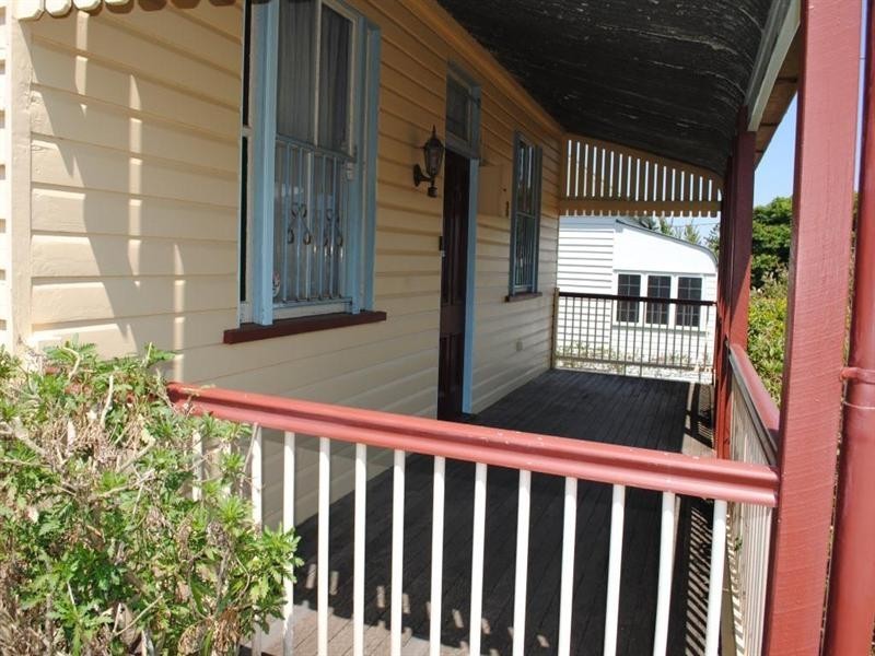 8 Thomas Street, Toowoomba City QLD 4350