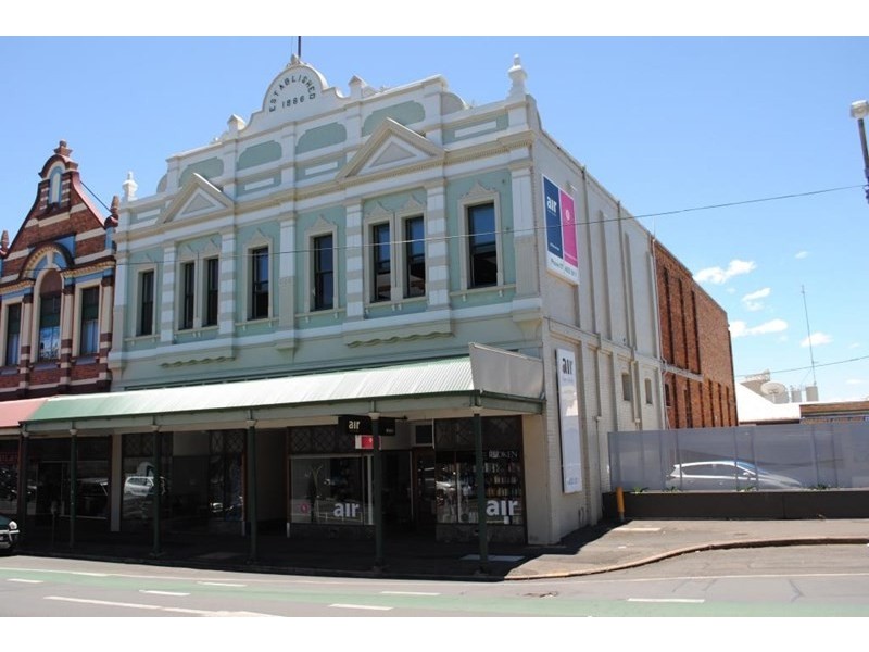 37 Russell Street, Toowoomba City QLD 4350