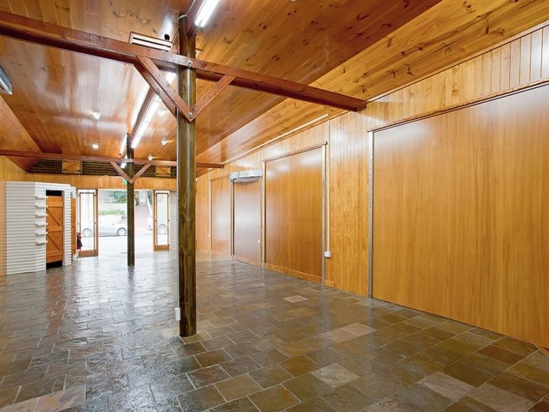 10 Duggan Street, Toowoomba QLD 4350