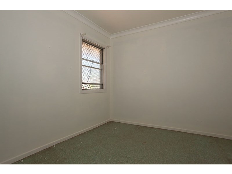 61 Ruthven Street, Harlaxton QLD 4350