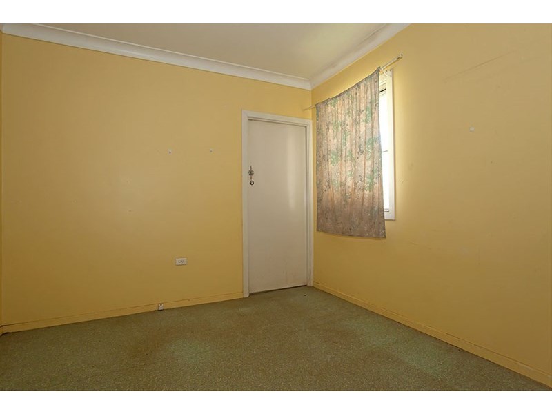 61 Ruthven Street, Harlaxton QLD 4350