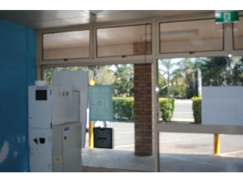 Unit 2/8561 Warrego Highway, Withcott QLD 4352