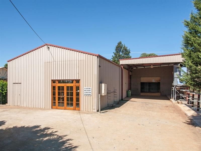 10 Progress Court, Harlaxton QLD 4350