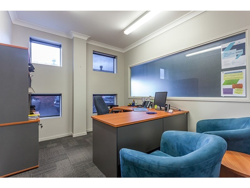 Suite 3/1 Annand Street, Toowoomba City QLD 4350