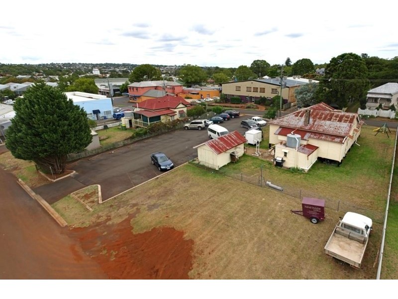 8, 10, 11 Moffatt Street, North Toowoomba QLD 4350