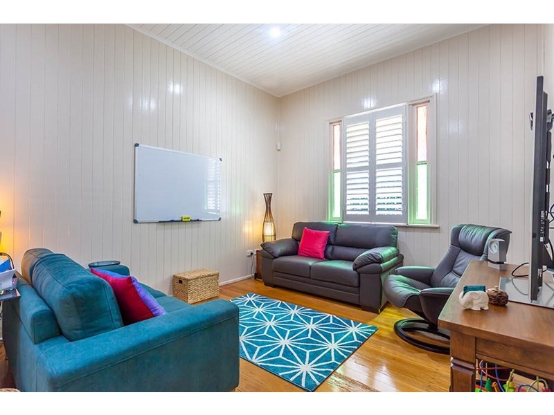 20 Herries Street, East Toowoomba QLD 4350