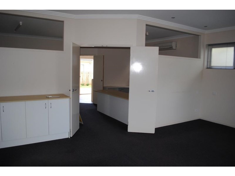 25 Taylor Street, Toowoomba QLD 4350