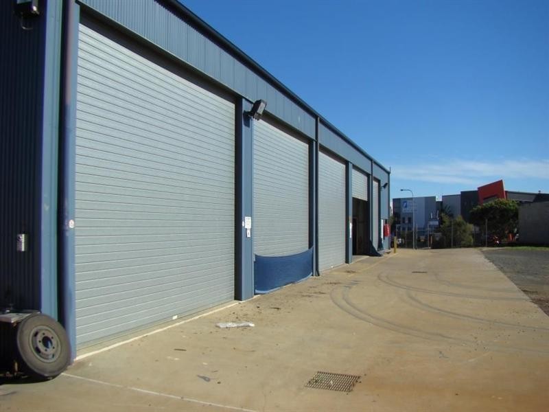 2 Tradewinds Court, Glenvale QLD 4350