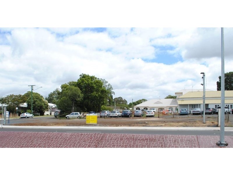 19 Isabel Street, Toowoomba QLD 4350