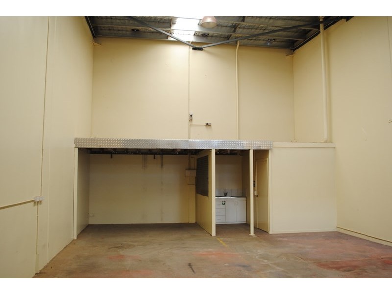 2, 11-15 Gardner Court, Wilsonton QLD 4350