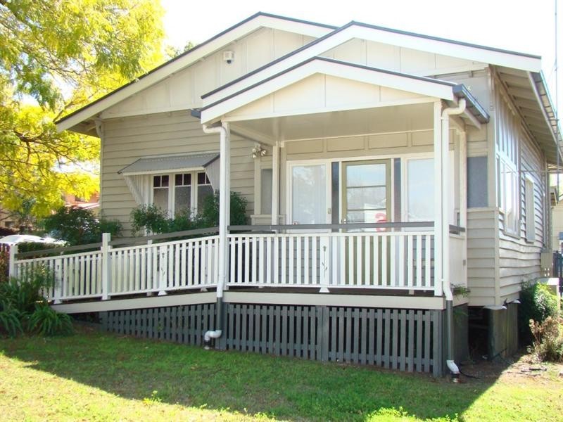 327 Margaret Street, Toowoomba QLD 4350