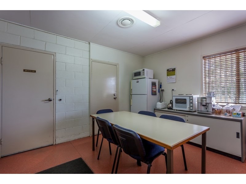 199 Bridge Street, Oakey QLD 4401