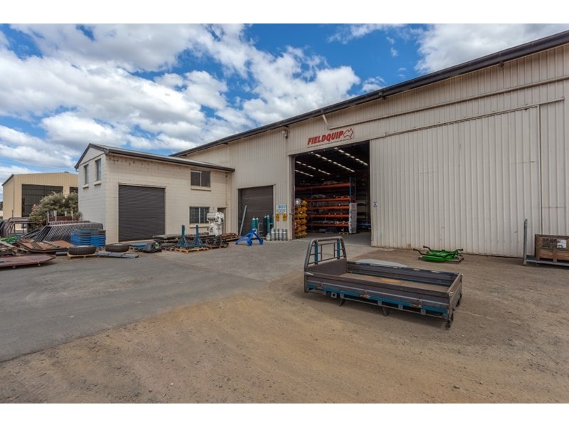 199 Bridge Street, Oakey QLD 4401