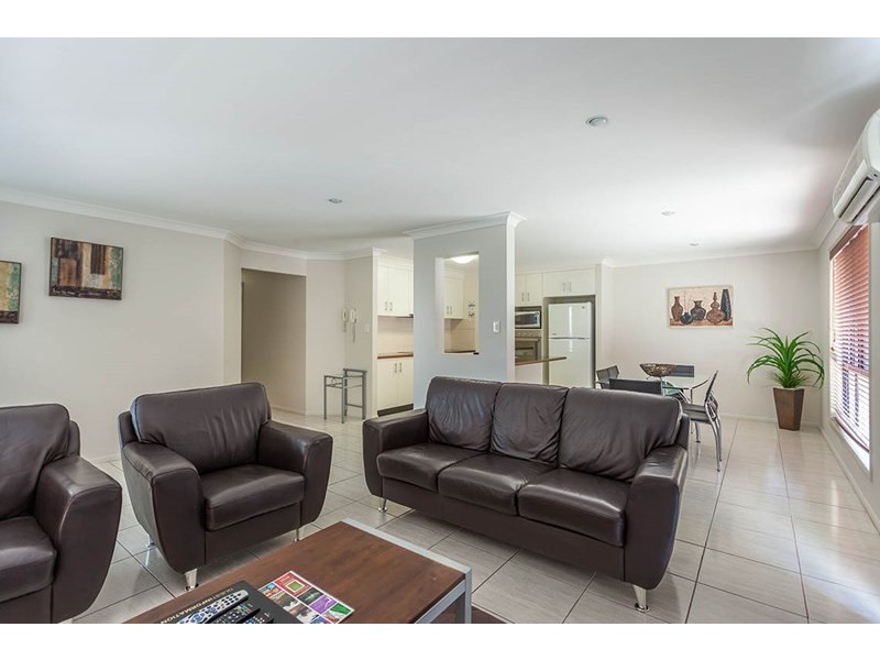 53 Drayton Road, Harristown QLD 4350