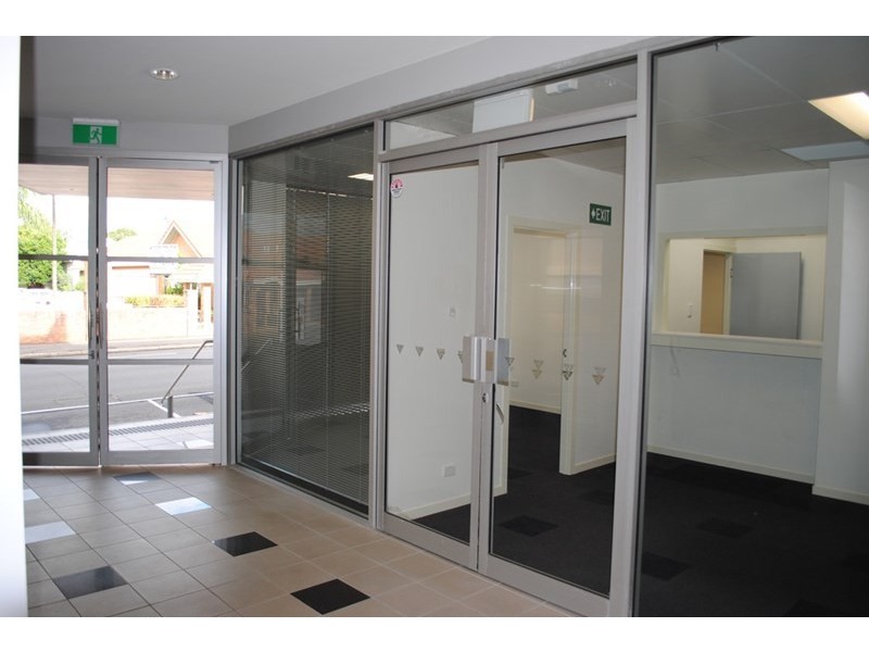 T. 1, 65-67 Neil Street, Toowoomba QLD 4350