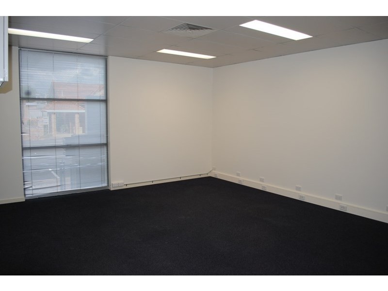 T. 1, 65-67 Neil Street, Toowoomba QLD 4350