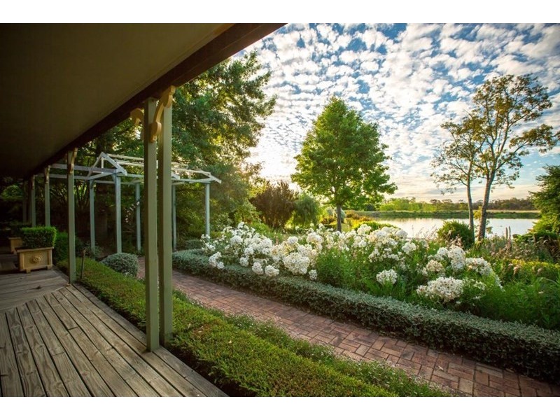 381 Townsend Road, Stanthorpe QLD 4380