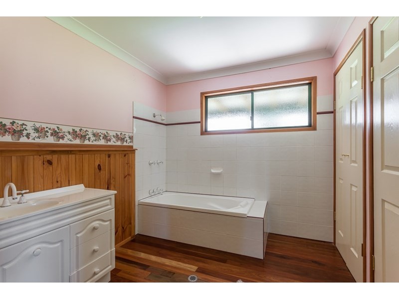 109 Tenthill Creek Road, Gatton QLD 4343