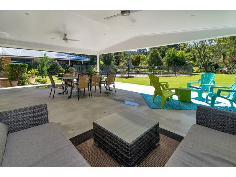 23 Donnellys Road, Murphys Creek QLD 4352