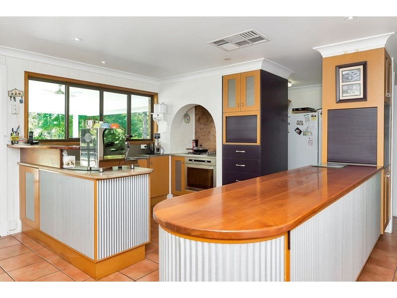 23 Donnellys Road, Murphys Creek QLD 4352