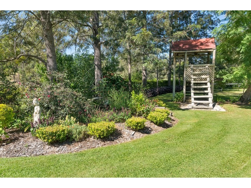 23 Donnellys Road, Murphys Creek QLD 4352