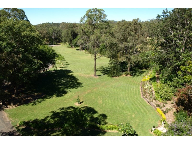 23 Donnellys Road, Murphys Creek QLD 4352