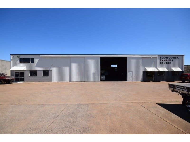 155-157 McDougall Street, Wilsonton QLD 4350