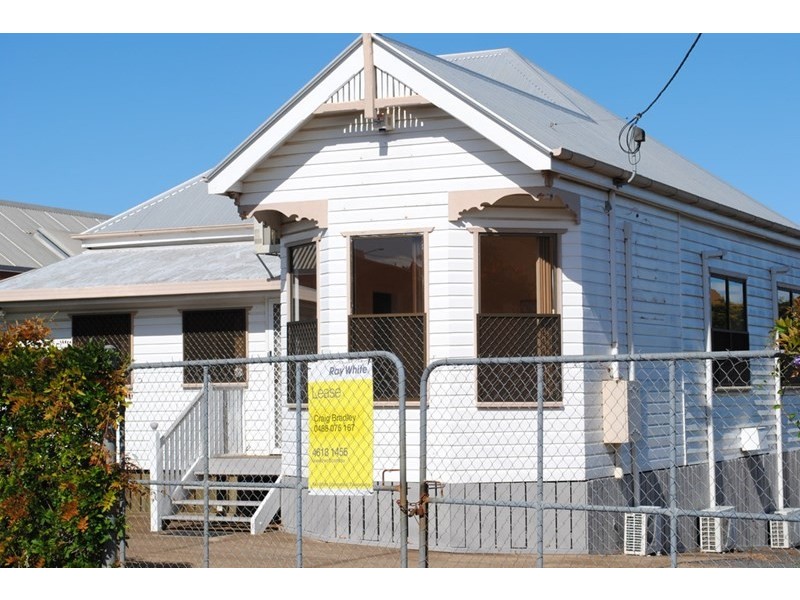 8 Station Street, Toowoomba City QLD 4350