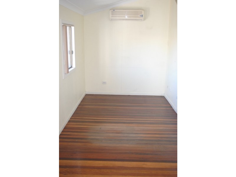 8 Station Street, Toowoomba City QLD 4350